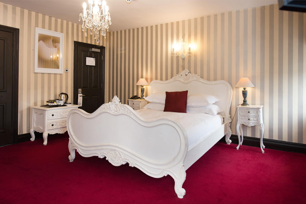 Balmoral Hotel 哈罗盖特 外观 照片